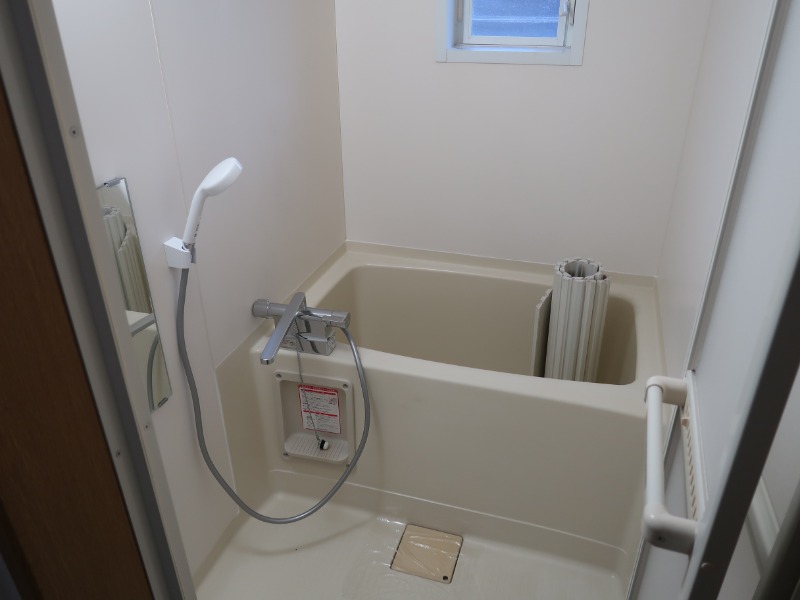 ファミール仲村B2階 お風呂