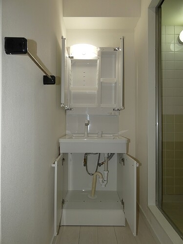 パールハイツＫＭ 収納（洗面所　内装後）