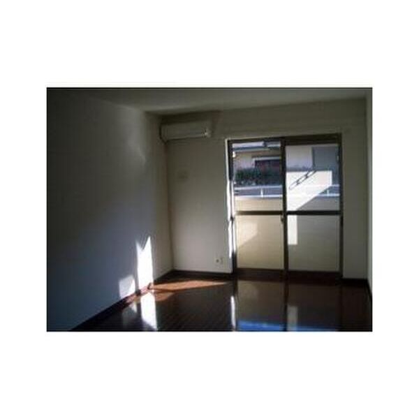 ユグランス北浦和 リビング