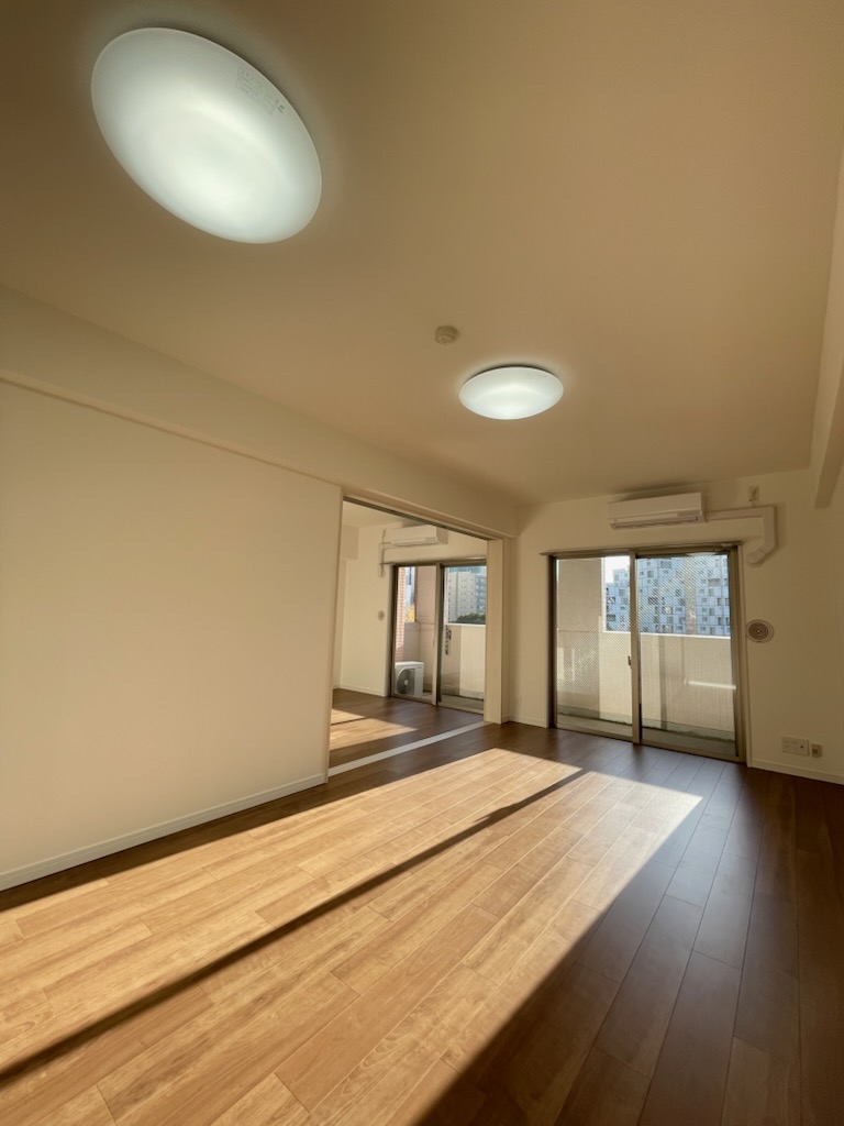 ヴィア・シテラ赤坂8階 リビング