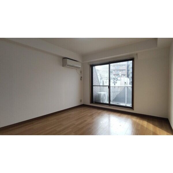 ウイングッド下馬 リビング