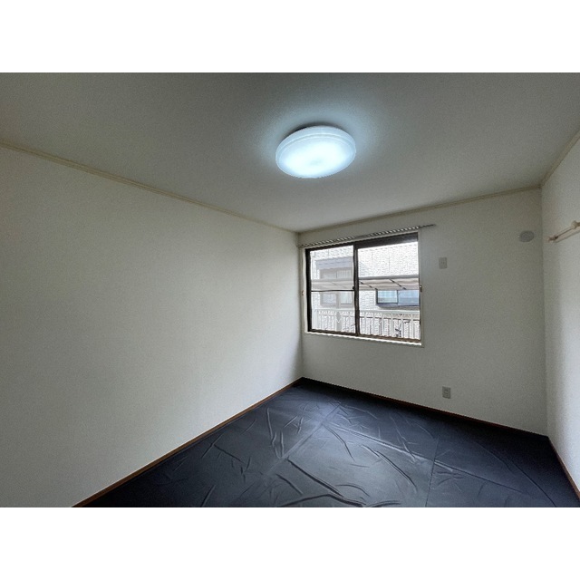 エミケーユ錦103号室 内観