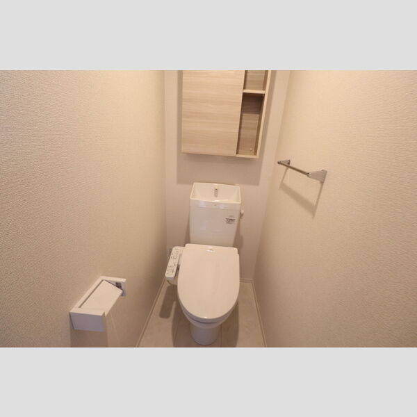 クエル 温水洗浄暖房便座