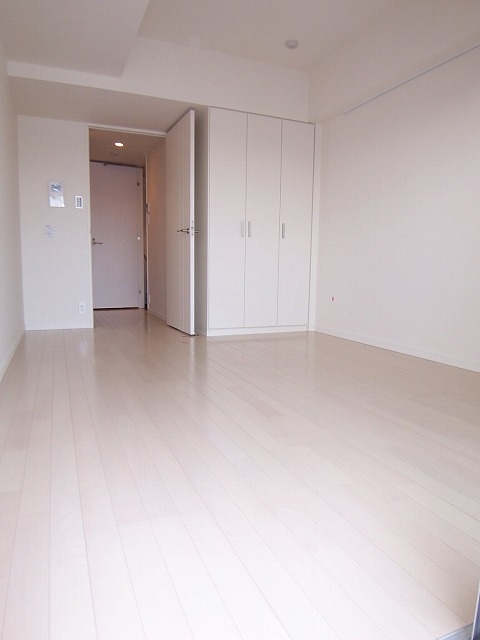NISHI IKEBUKURO RESIDENCE3階 内観