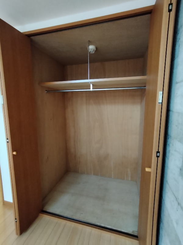 ブラウンコート1階 収納