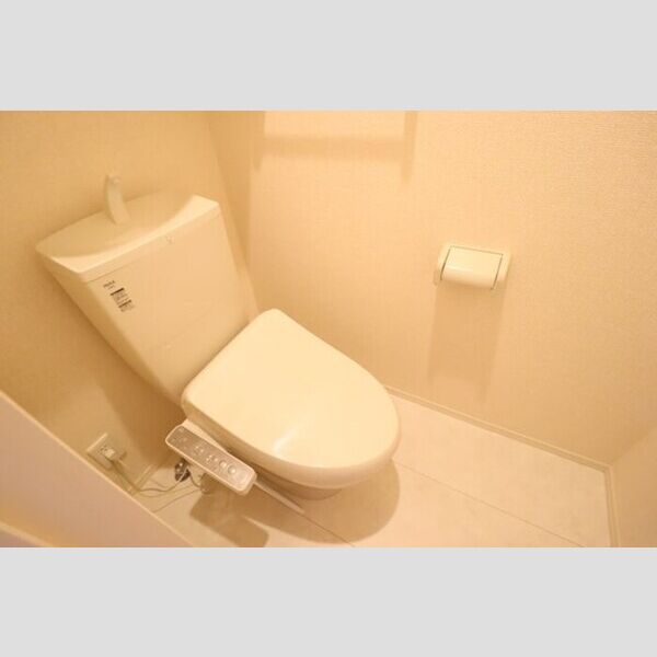 WEST COURT 結 温水洗浄暖房便座