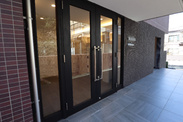 THE CLASS EXCLUSIVE RESIDENCE エントランス