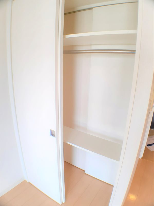 レジディア市谷薬王寺5階 収納