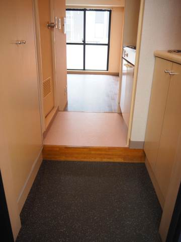 横浜南プラザ 玄関