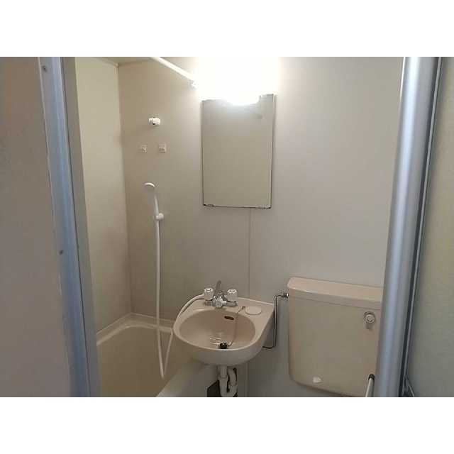 ヴィラ・ローザ108号室 内観