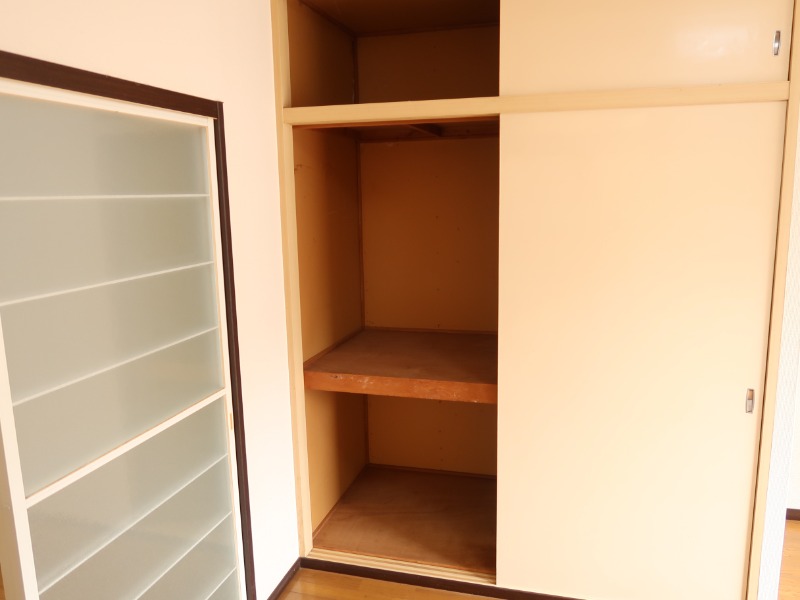 サンシティS1階 収納