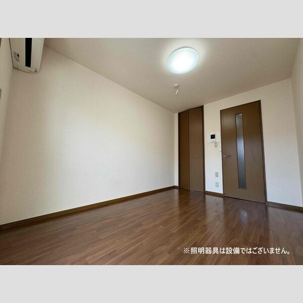 学遊館205号室 洋室