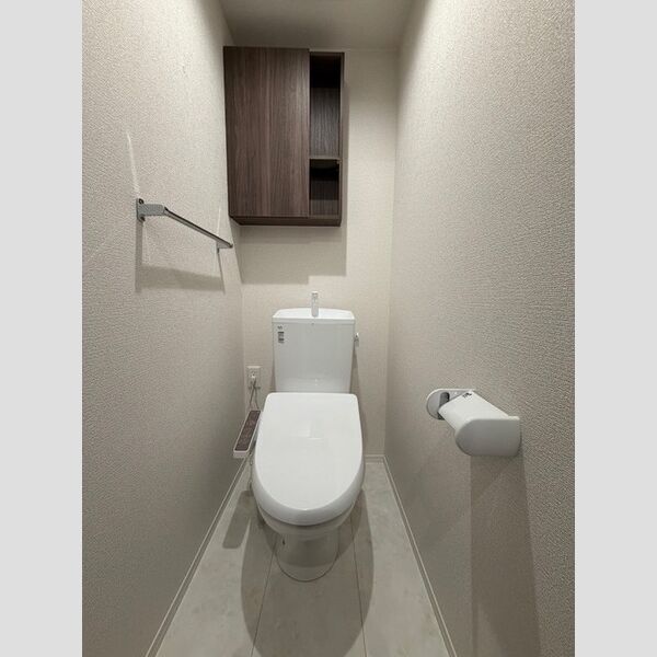 ゼラニウム湘南台205号室 トイレ