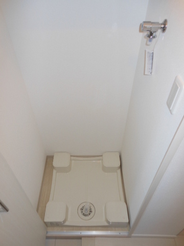 ガーラ・アヴェニュー練馬8階 洗濯機置場