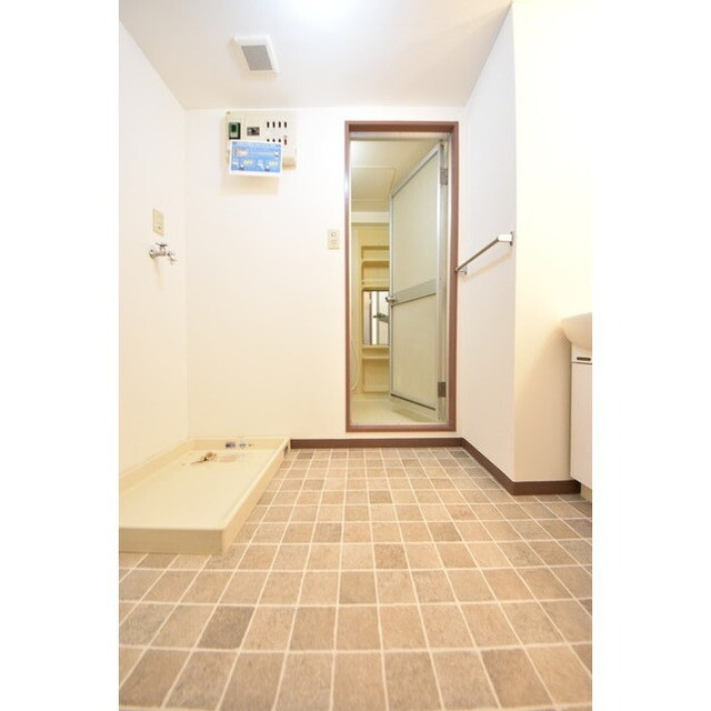 緑の森ハウス 内観