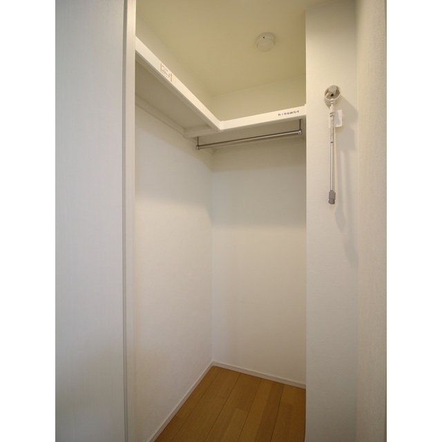プレール・ドゥーク赤塚103号室 ウォークインクローゼット