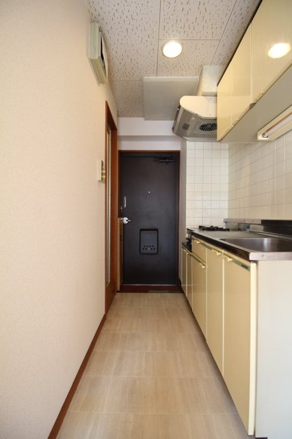 アーク境南町 玄関