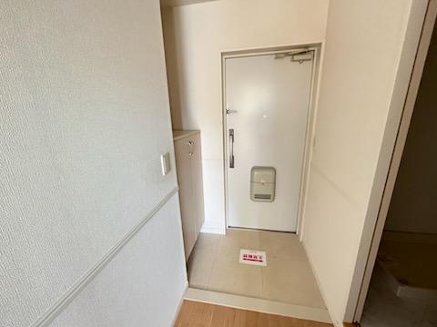 グローリア志木 玄関（イメージ）