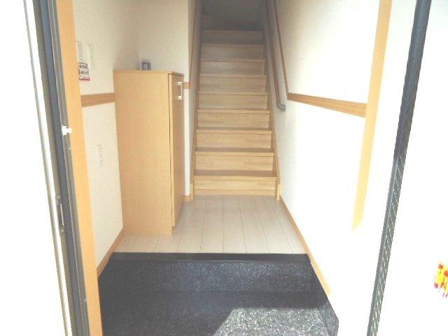 モア　グランディール・エヌ201号室 玄関