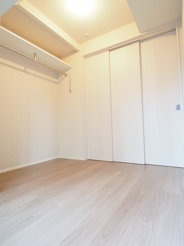 クレヴィアリグゼ日暮里根岸2階 寝室