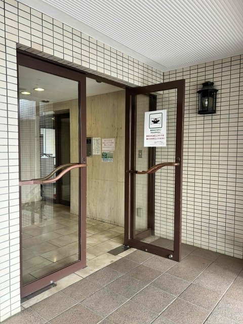 マートルコート豪徳寺 エントランス