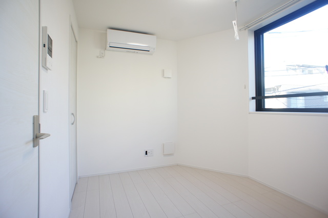 ＡＩＲＬＩＸ東向島0502号室 リビング