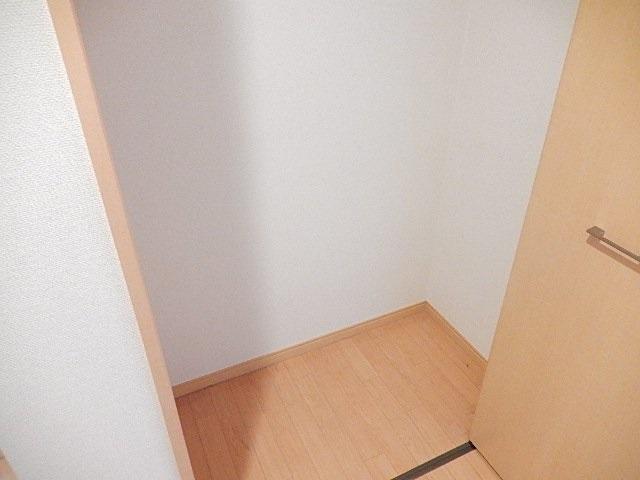 サザンクロス（ＳｏｕｔｈｅｒｎＣｒｏｓｓ） 廊下収納