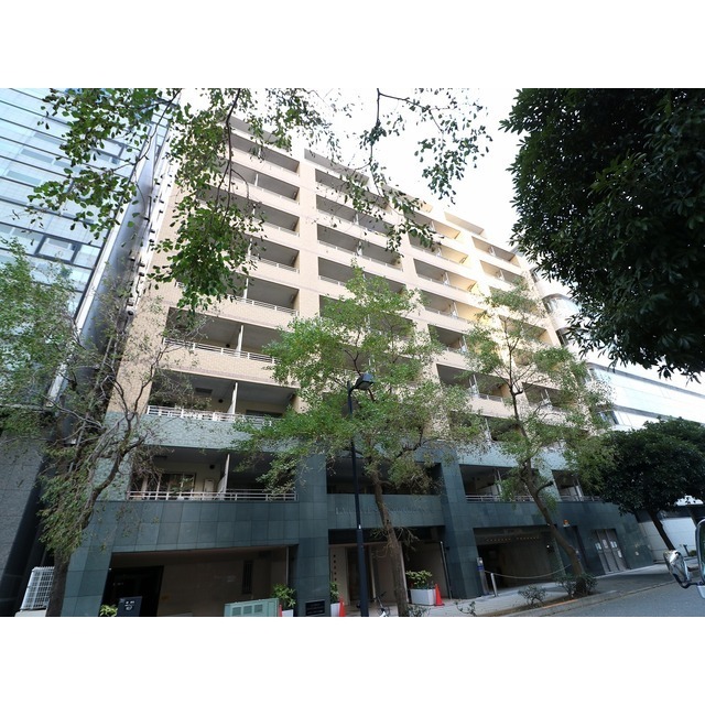 LA.PRYLE 新横浜 外観