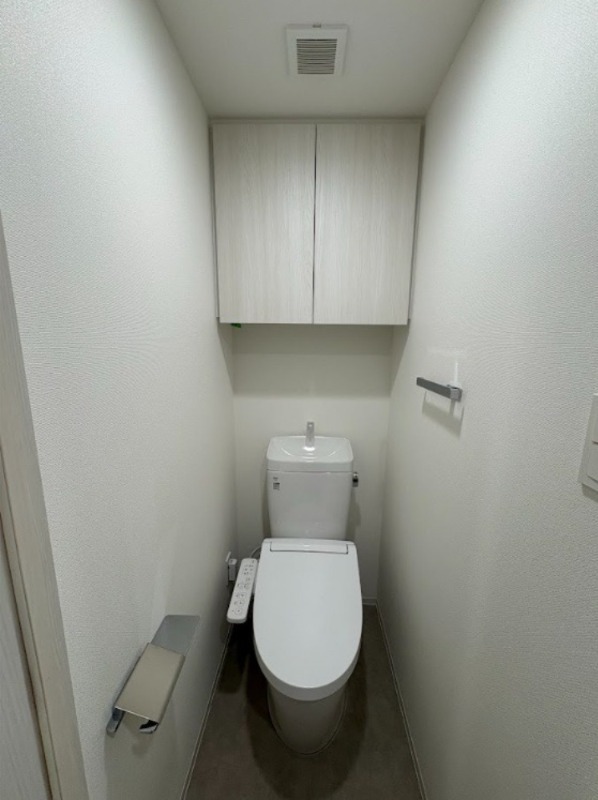 ジェノヴィア世田谷桜2階 トイレ