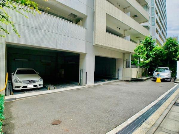 ＫＤＸレジデンス南麻布3階 駐車場