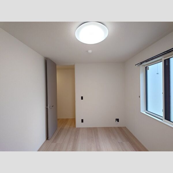 Auspicious　House102号室 洋室