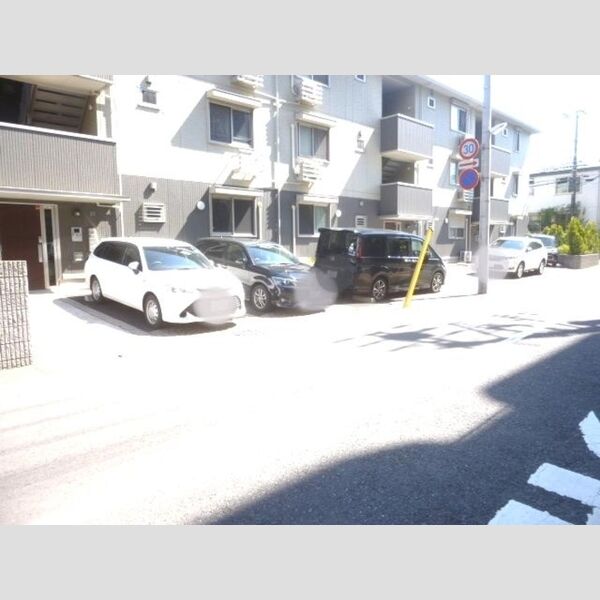 メゾンマグノリア徳住 駐車場(要空き確認)