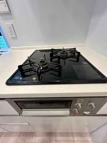 クレアホームズフラン東京三ノ輪２ ２口コンロ