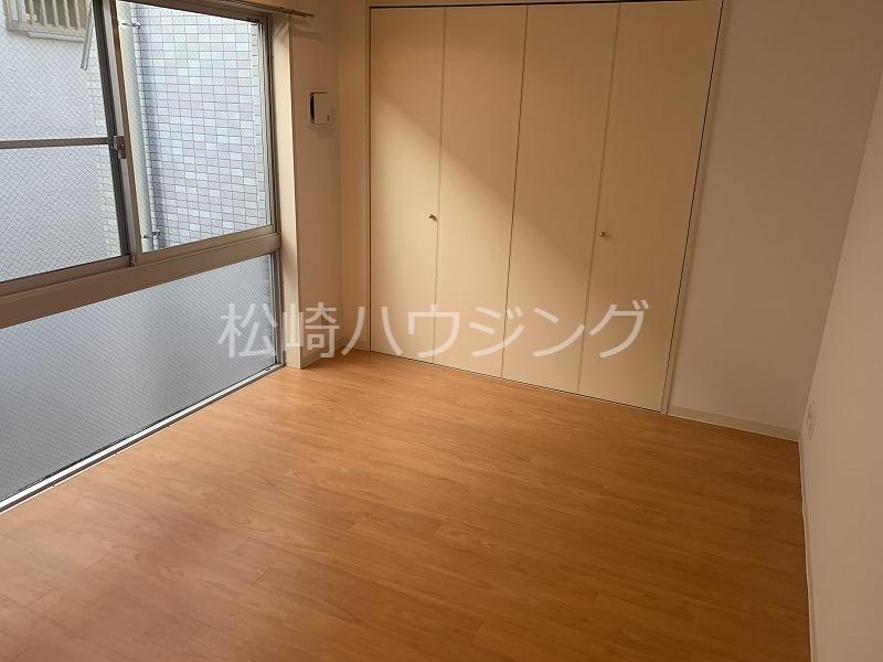 第八さかえビル 別室の写真です。