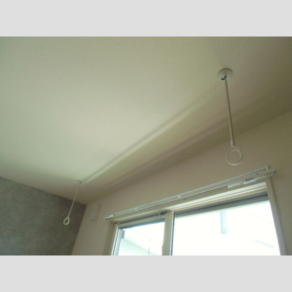 プリエール101号室 室内物干し