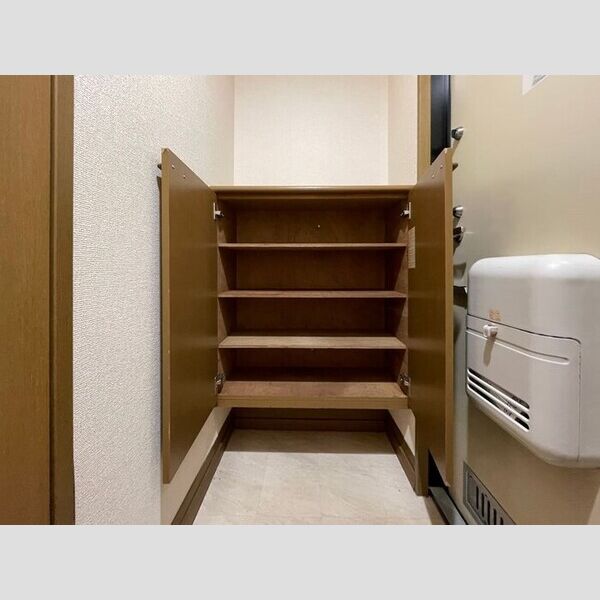 パークメゾン　A102号室 玄関