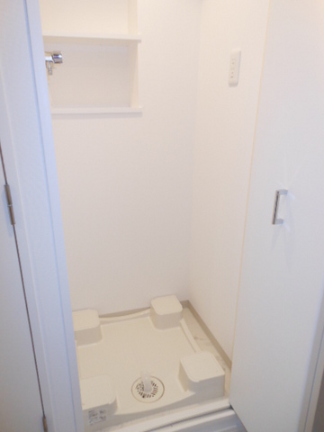 ガーラ・プレシャス渋谷6階 洗濯機置き場