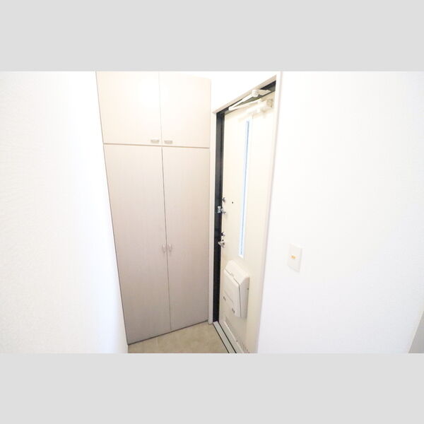 モンテ・ヴェルジェ202号室 玄関