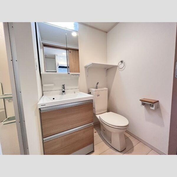 如月101号室 洗髪洗面化粧台