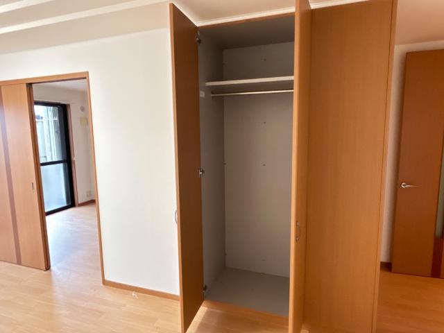 ＴＨ・ルミナス101号室 リビングクローゼット