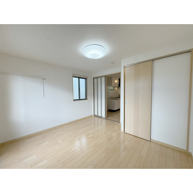 グリーンリーブスタチバナＢ棟205号室 南向きの明るいお部屋です