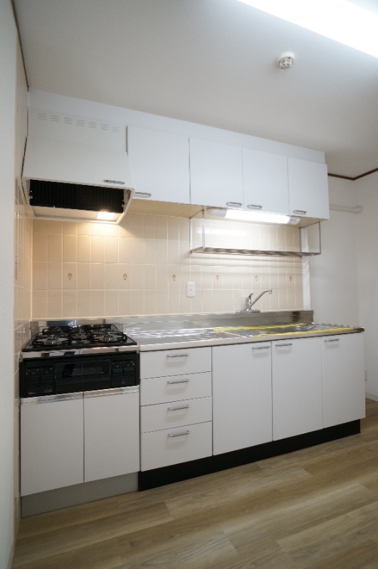 T’s garden横浜岸根公園1階 キッチン