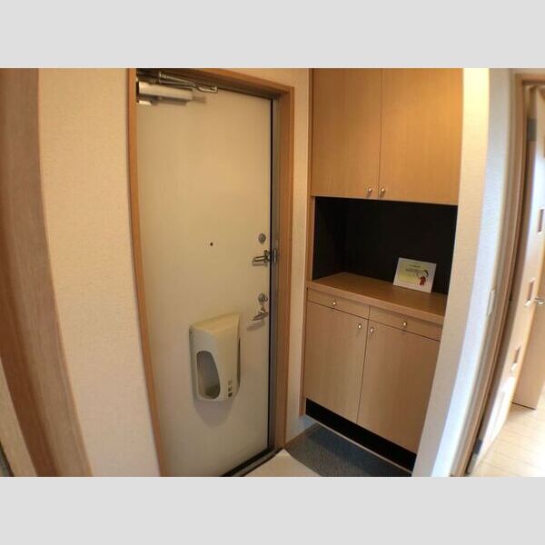 サンモール ナナ 　A201号室 玄関