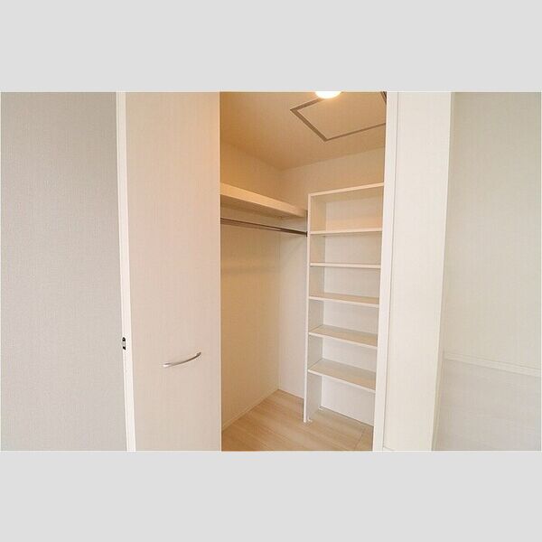 RISE(ライズ)303号室 収納