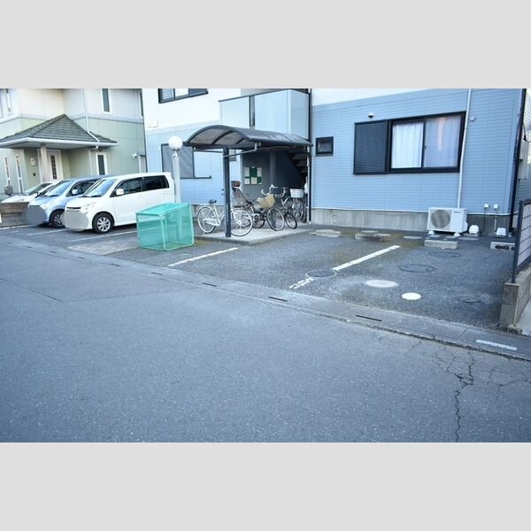 レクサス 駐車場