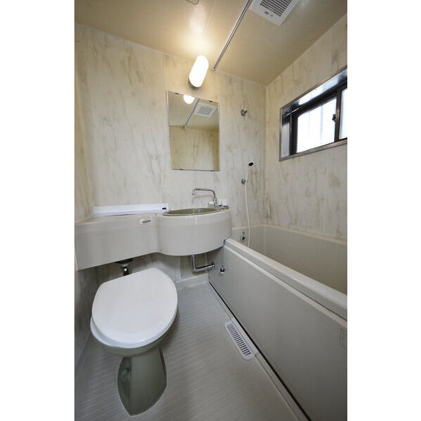 ホワイトハウスA棟 お風呂