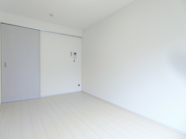 リブリ・ソレイユミタカ1階 同建物別部屋の参考画像