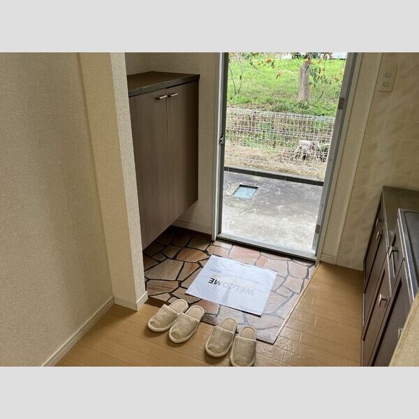 ビューラーⅢ 玄関