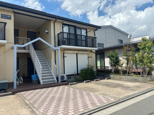 ディアス唐沢 駐車場