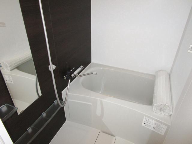 Ｌｉｂｅｒｔｅ小机1階 お風呂